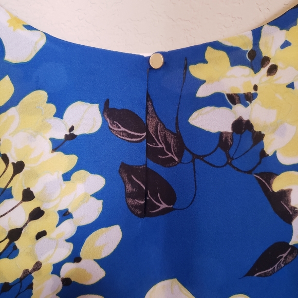 Liz Claiborne Tank Top - Picture 4 of 4